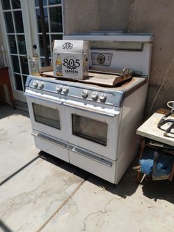 Vintage stove $150 obo