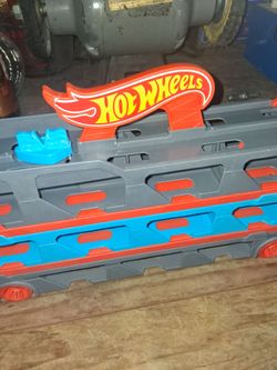 Hot Wheels Transport Truck