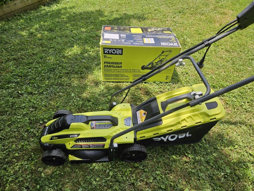 13" RYOBI CORDED LAWNMOWER