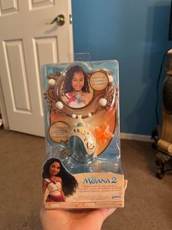 Disney Moana 2 Light-Up Shell Necklace by Jakks
