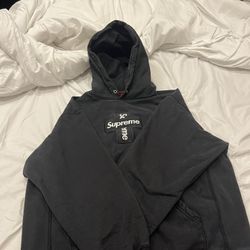 Supreme Hoodie