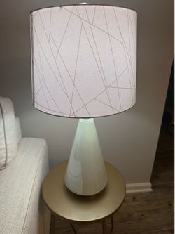 2 lamps