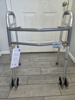 Medline Heavy-Duty Bariatric Folding Walker with 5” Wheels and Durable Handles, 500 lb. Weight Capacity