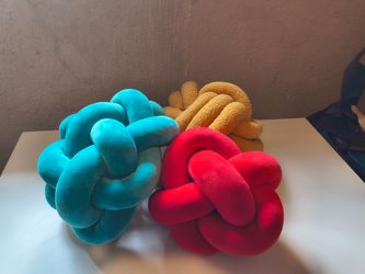 Decorative Furniture Accents