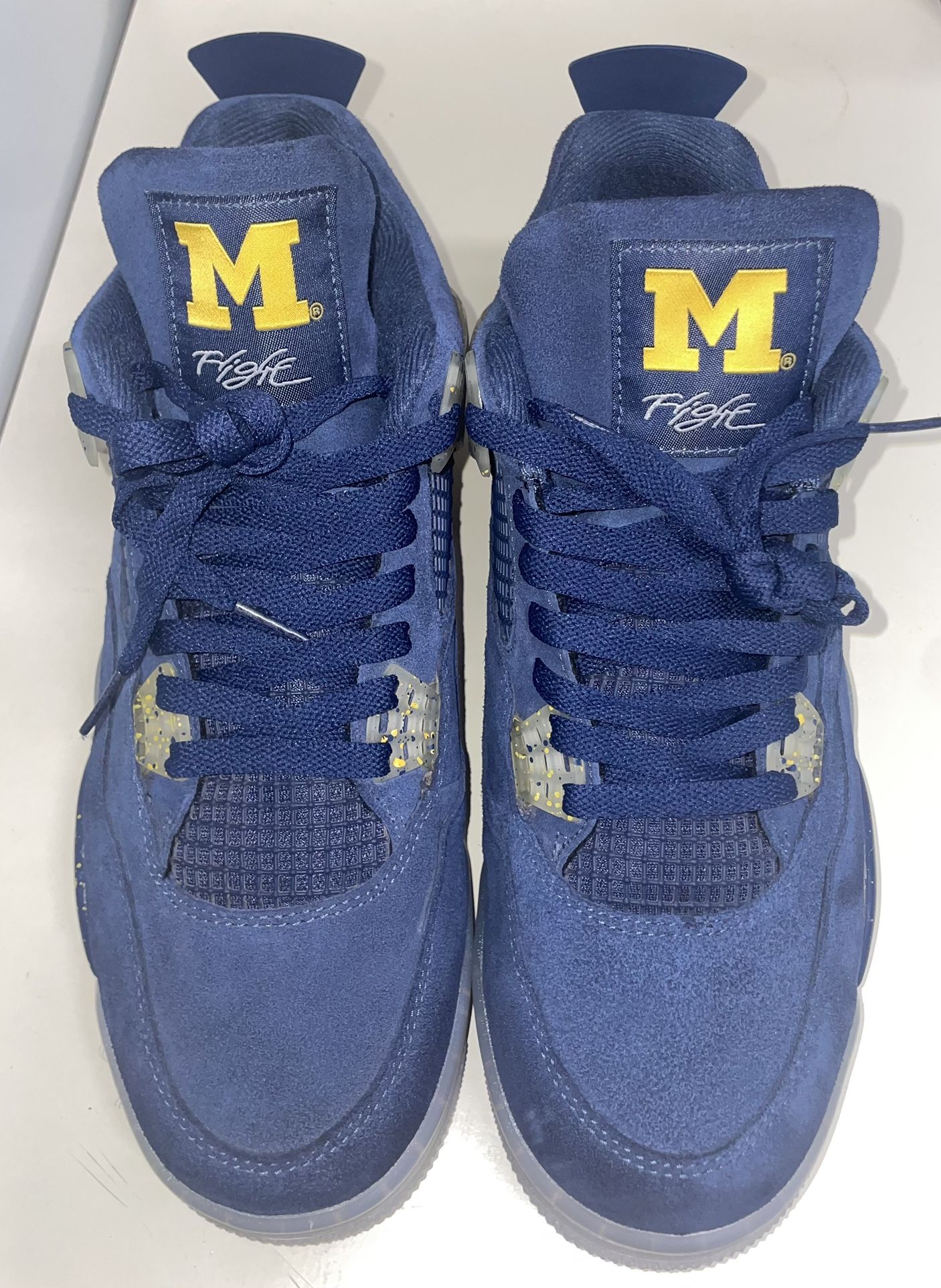 Retro Jordan 4s (Michigan) Size 10.5 Men’s 