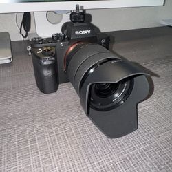 Sony A7 II 24.3MP Digital Mirrorless Camera Kit