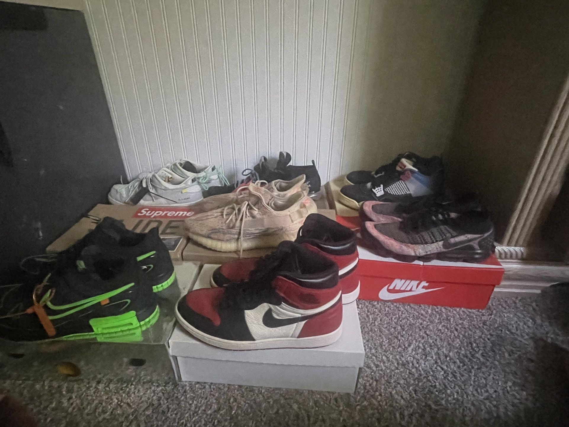 Shoe Lot , Off Whites, Jordans, Nike, Yeezy All Size 13-14 4000$ Lot