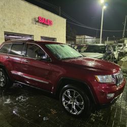 2012 Grand Cherokee Overland Equipado