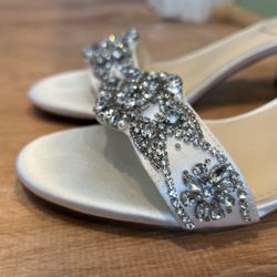 Betsy Johnson wedding heels - size 8 (block Heels with Embellished  Ivory Heals)