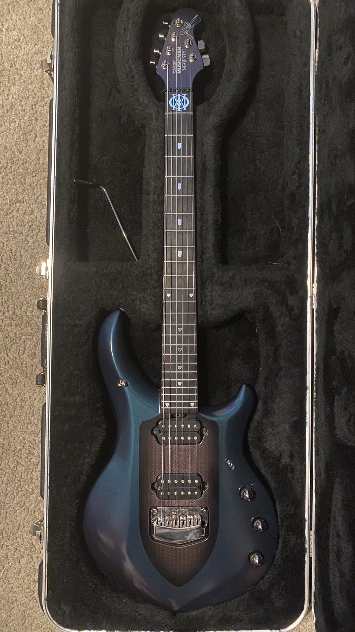 Music Man JP Majesty Mystic Dream