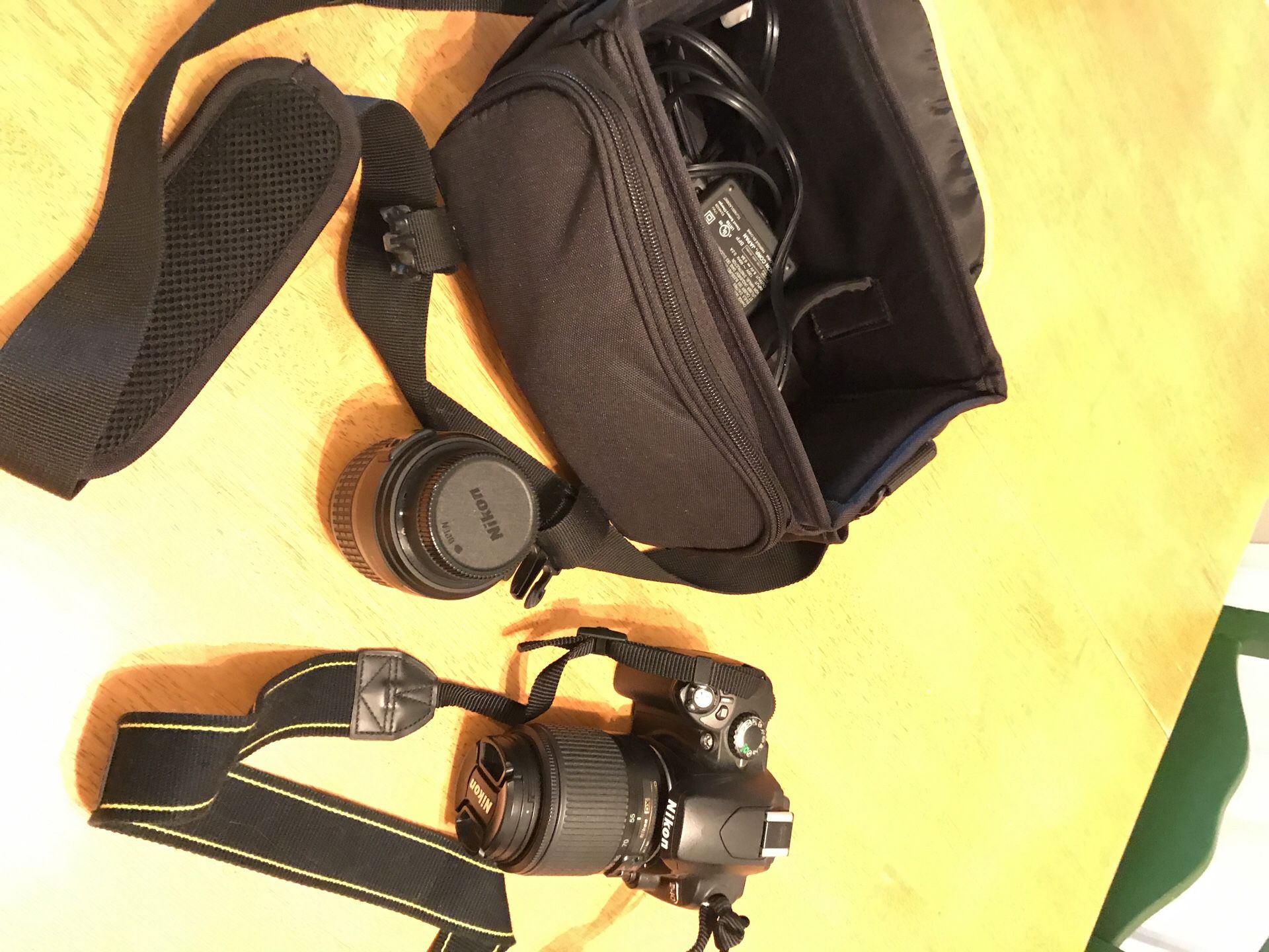 Nikon D40 with two detachable lenses