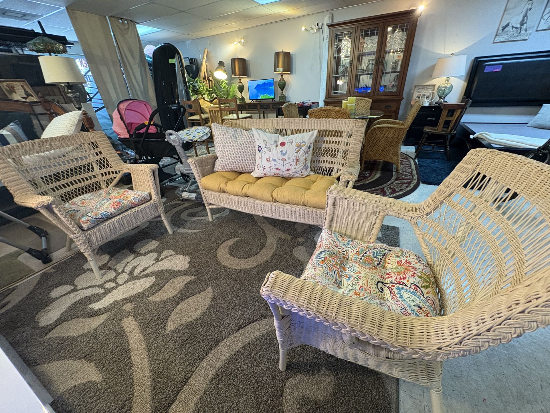 3pc Wicker Patio Set $169.99