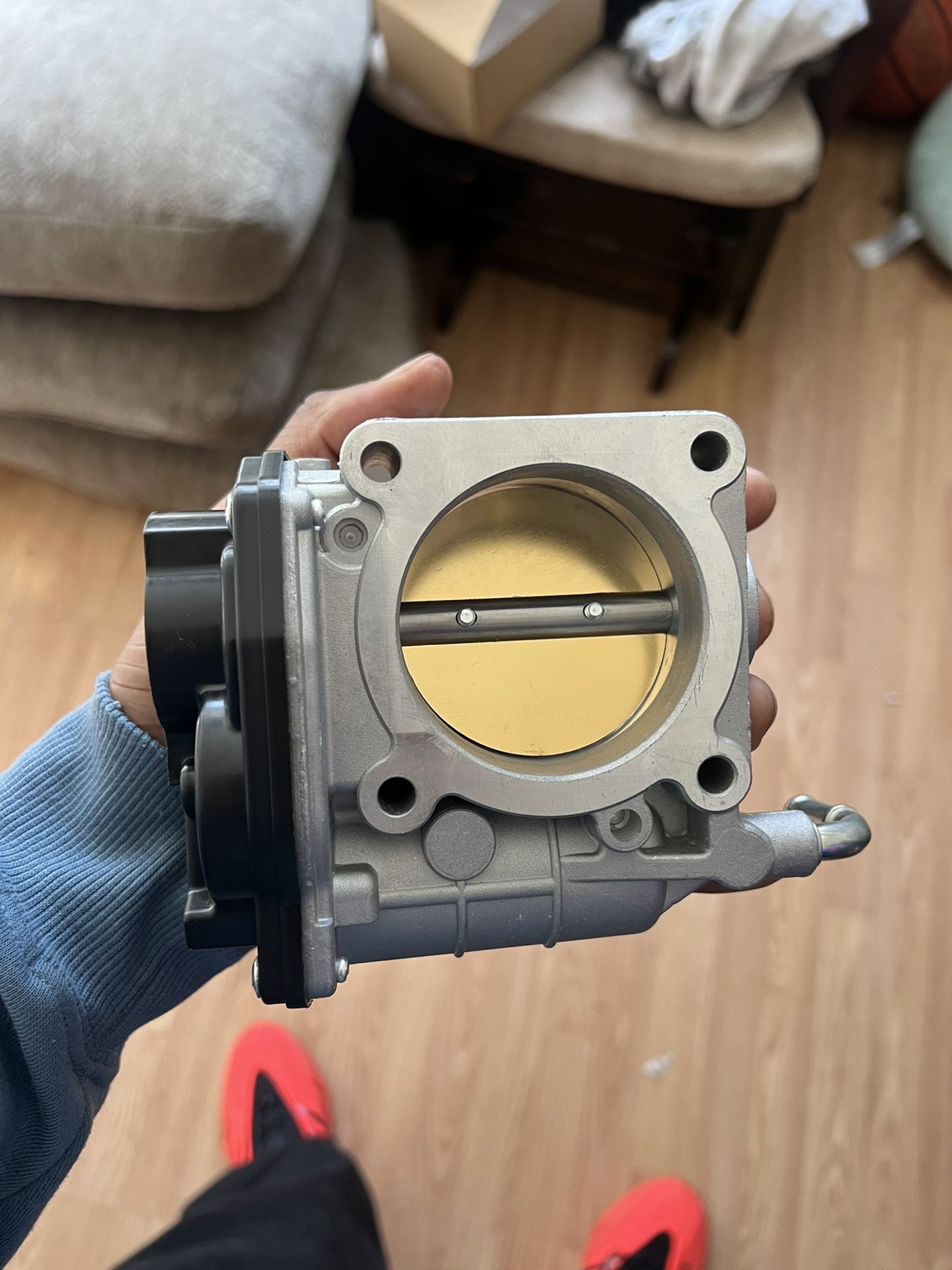 Throttle body