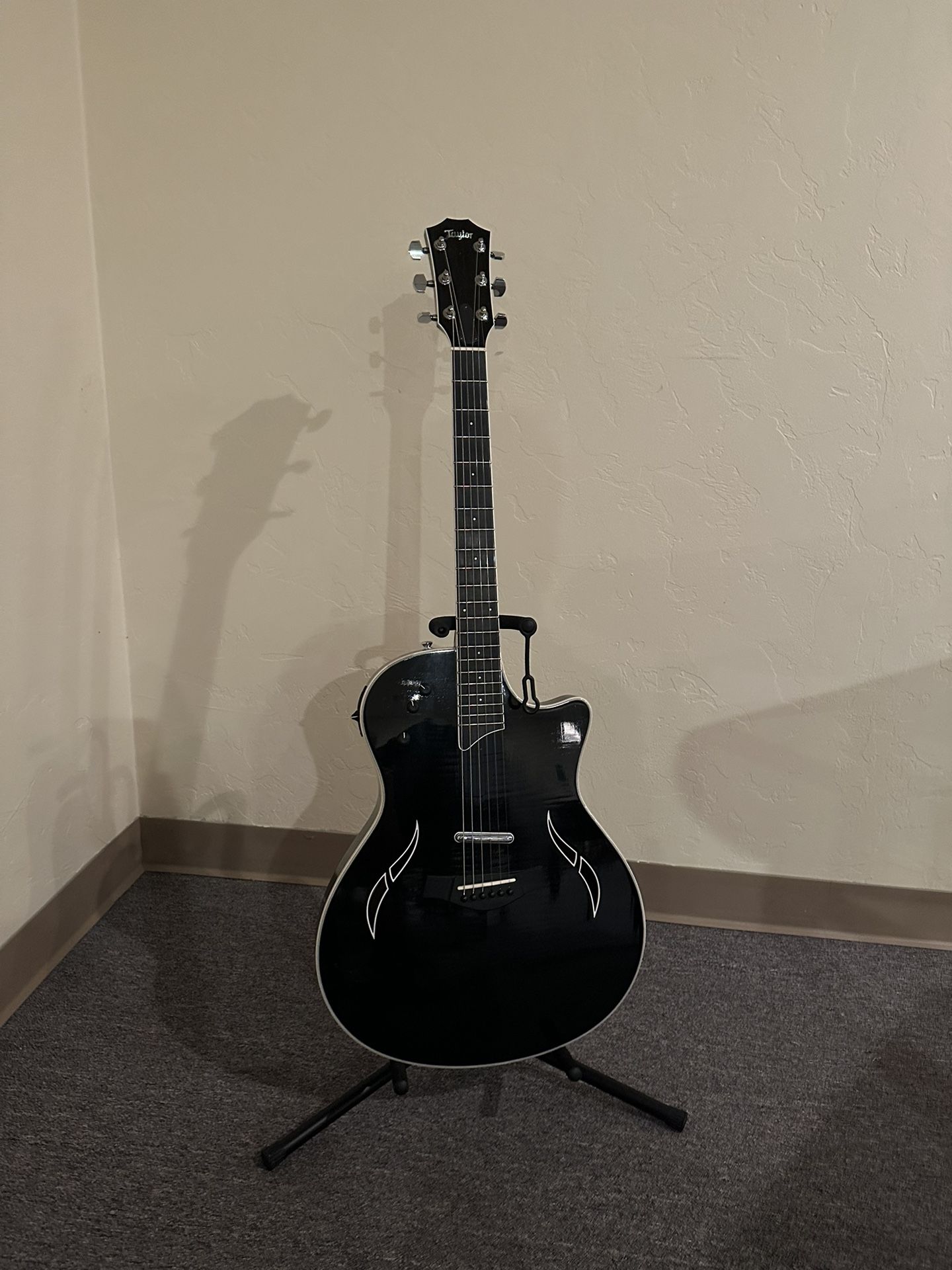 Taylor T5 Standard