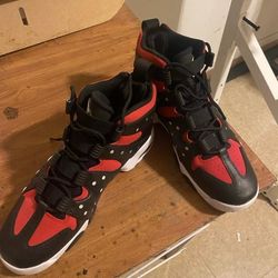 Shoe's 