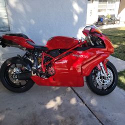 2005 Ducati Testastretta