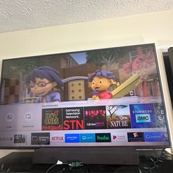 Samsung TV 55 inch with sound bar
