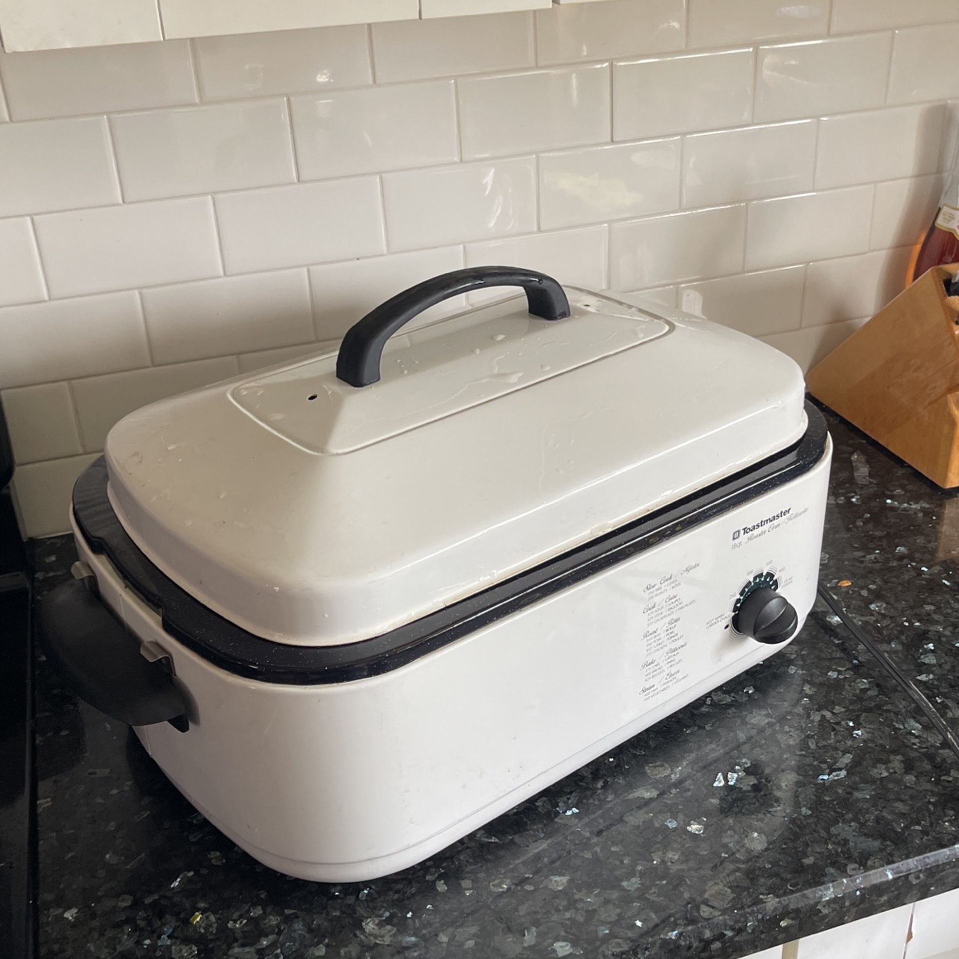 Toastmaster Slow Cooker/toaster Oven