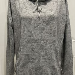 NWOT TALBOTS Women’s Grey Elongated Pockets Side Slits Top, M