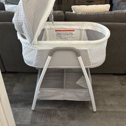 Bassinet 
