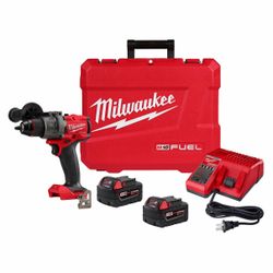 Milwaukee M18 FUEL 1/2” Hammer Drill/Driver Kit – Brand New