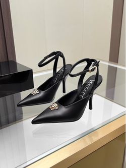 Versace Women’s Heels With Box 2026 New