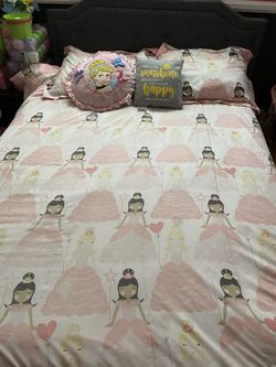 Full bed with mattress