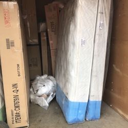 FULL SIZE PLATFORM BED FRAME 