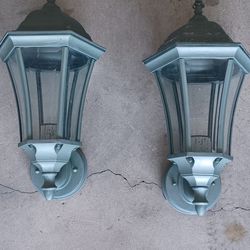 2 Outdoor Glass Lantern Lights