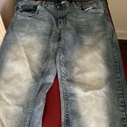 Slim Blue Jeans