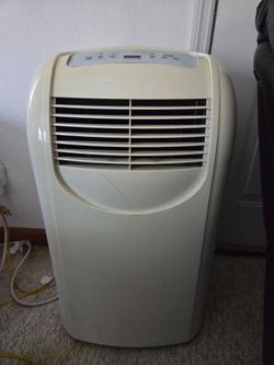 Air conditioning standing unit with window tubing