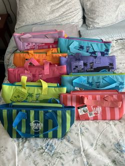 Trader Joe’s MINI Insulated lunch bag