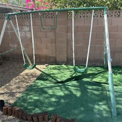 Kids Swing Set 