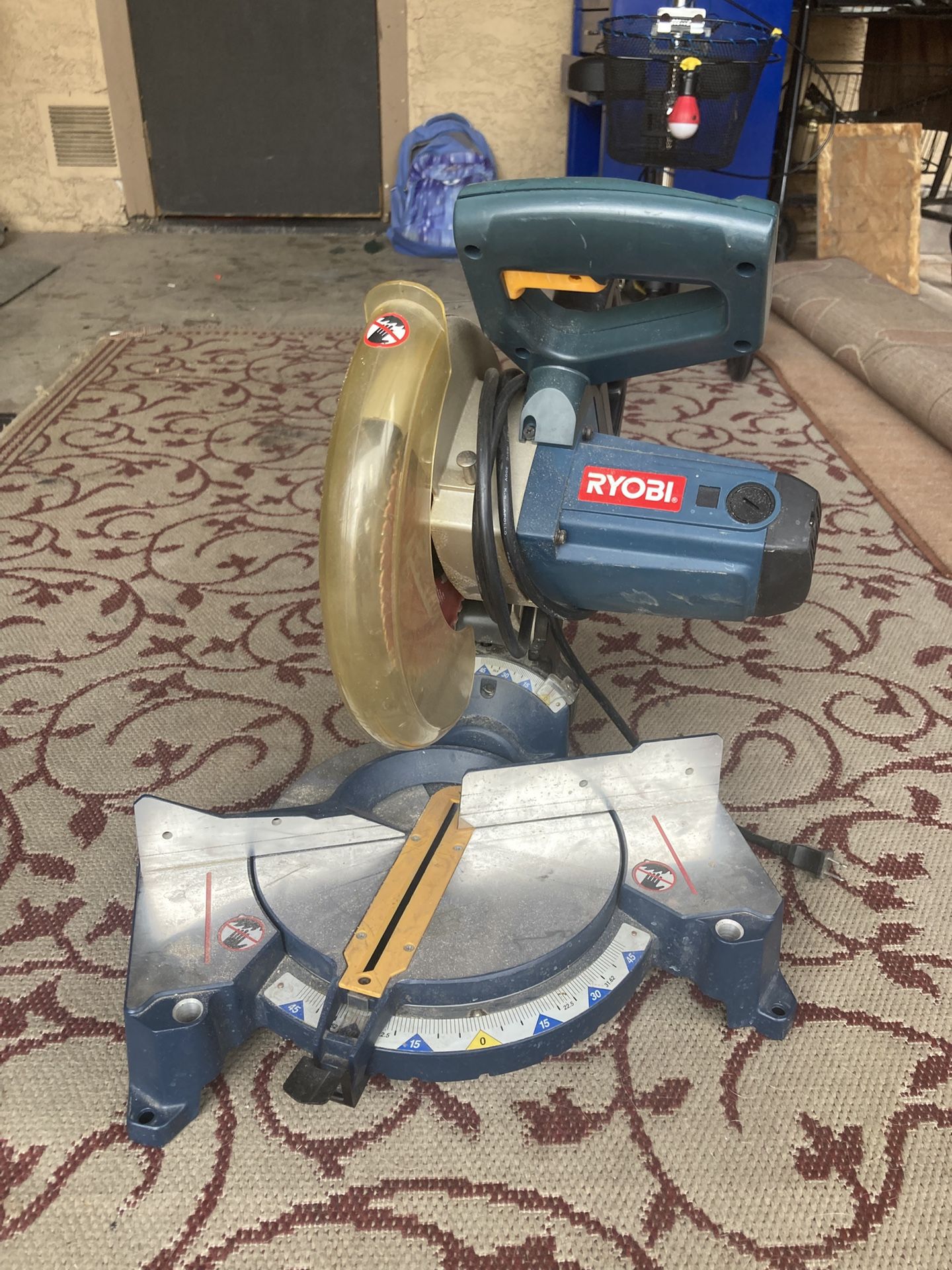 Ryobi 7 1/4 In Miter Saw