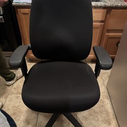 OM Office Chair