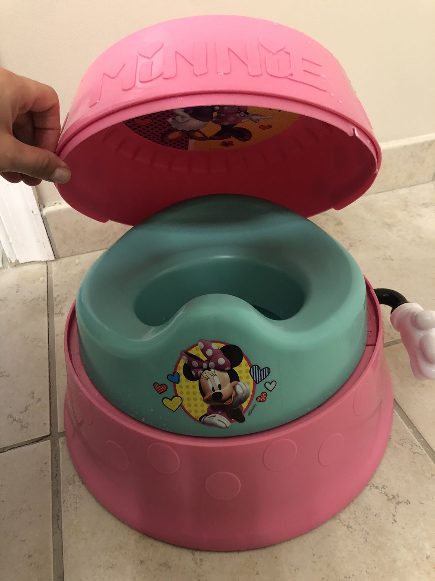 Mini mouse potty trainer great condition