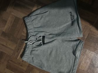 Essentials dark oatmeal shorts medium