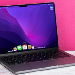 Macbook Pro 14" Laptop 