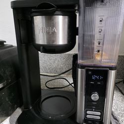 Ninja Hot and Iced Coffee Maker