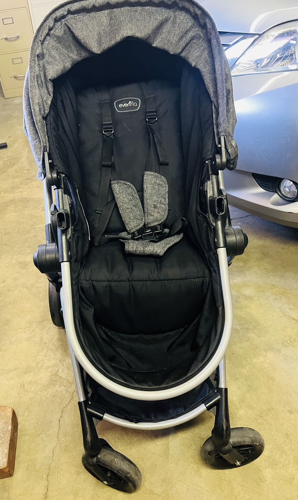 Baby stroller