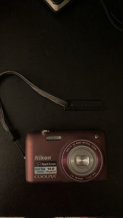 Nikon Coolpix 14.0MP 5x Zoom Touch Screen Digital Camera