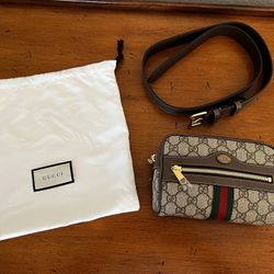 Gucci Belt Bag- Like New!
