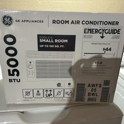 GE Small Room Window Air Conditioner , ( 115-Volt , 5000-BTU )