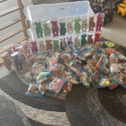 130   Beanie Babies Includes Rack! 