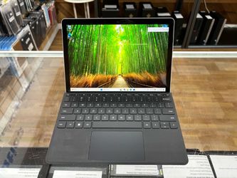 Surface Go 3 10.5 inch Touchscreen laptop core i3-10th gen 8GB RAM 128GB SSD