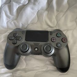 PS4 Controller