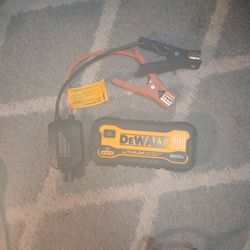 DeWalt 1600A Lithium Ion Jumpstarter