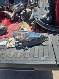2014 2016 LEXUS IS250 IS350 RIGHT SIDE HEADLIGHT
