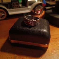 Vintage Sterling Silver Belt Ring Size 7.