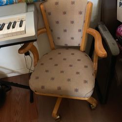 Wooden chair adjustable kids